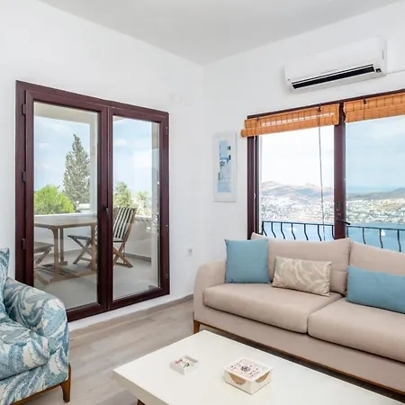 וילה Triplex With Fantastic View In Bodrum